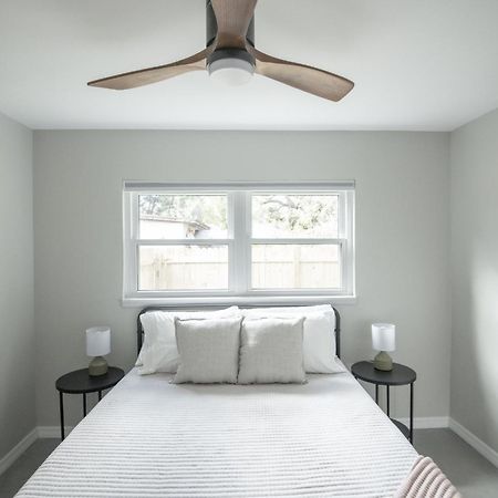 Buchanon Bungalows Orlando Bagian luar foto