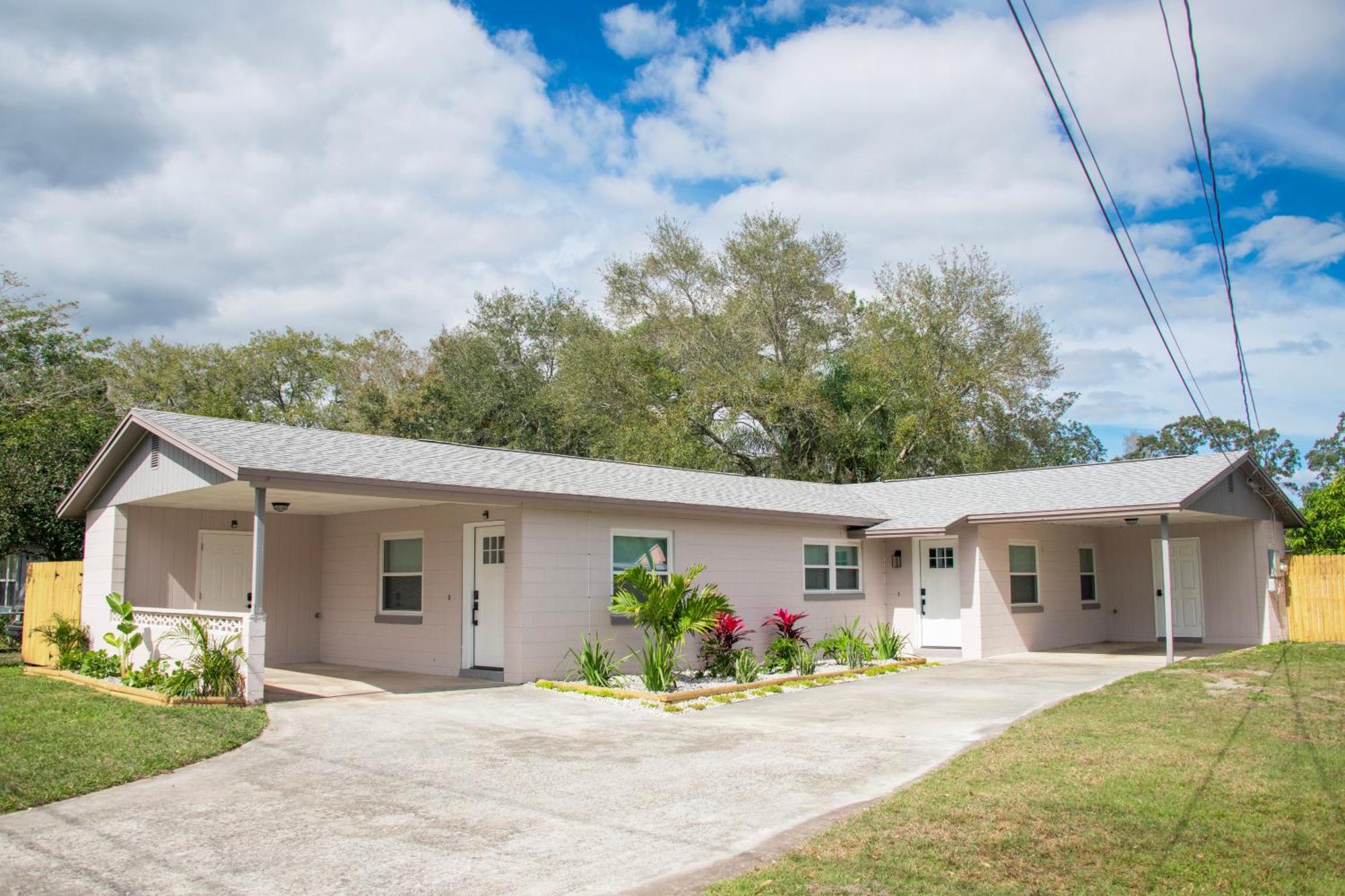 Buchanon Bungalows Orlando Bagian luar foto