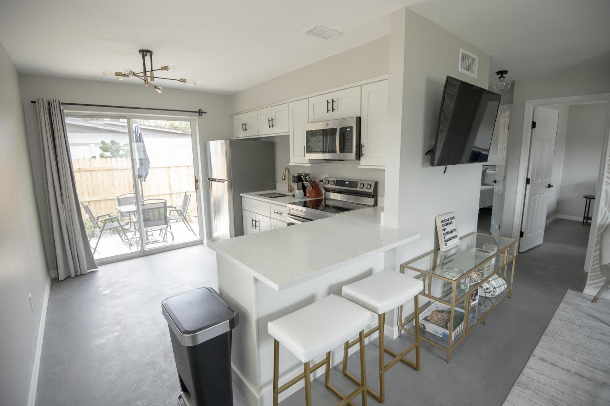 Buchanon Bungalows Orlando Bagian luar foto