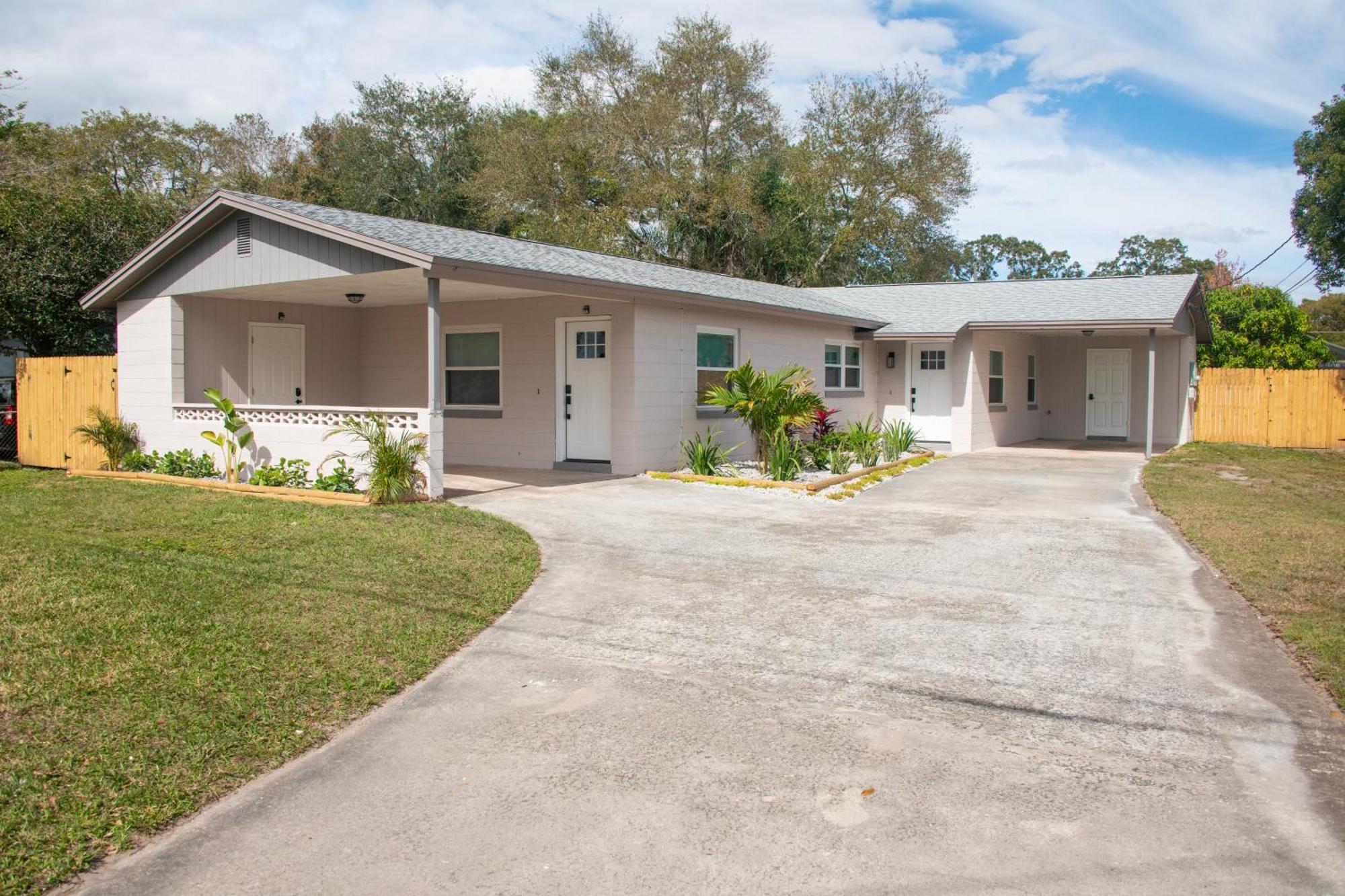 Buchanon Bungalows Orlando Bagian luar foto